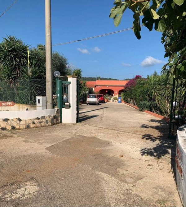 casa indipendente in vendita a Vieste