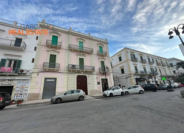 negozio in vendita a Vieste