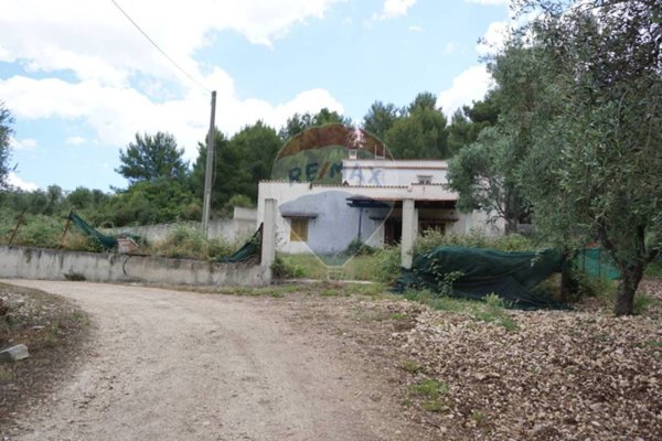 casa indipendente in vendita a Vieste
