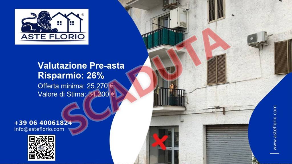 locale commerciale in vendita a Vieste