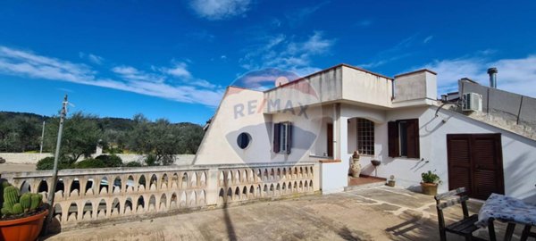 casa indipendente in vendita a Vieste