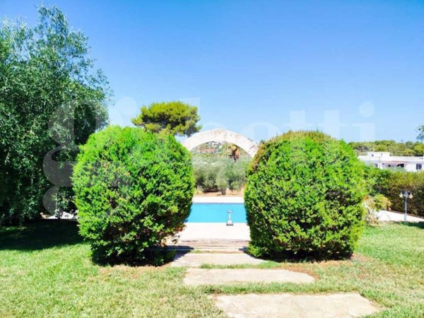 casa indipendente in vendita a Vieste