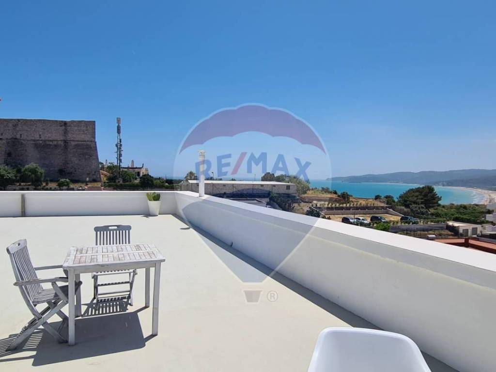 appartamento in vendita a Vieste