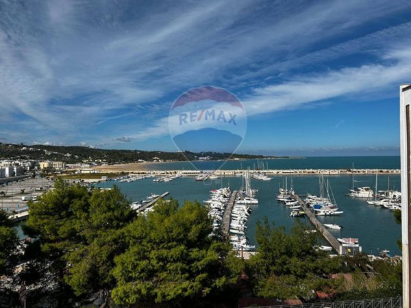 appartamento in vendita a Vieste