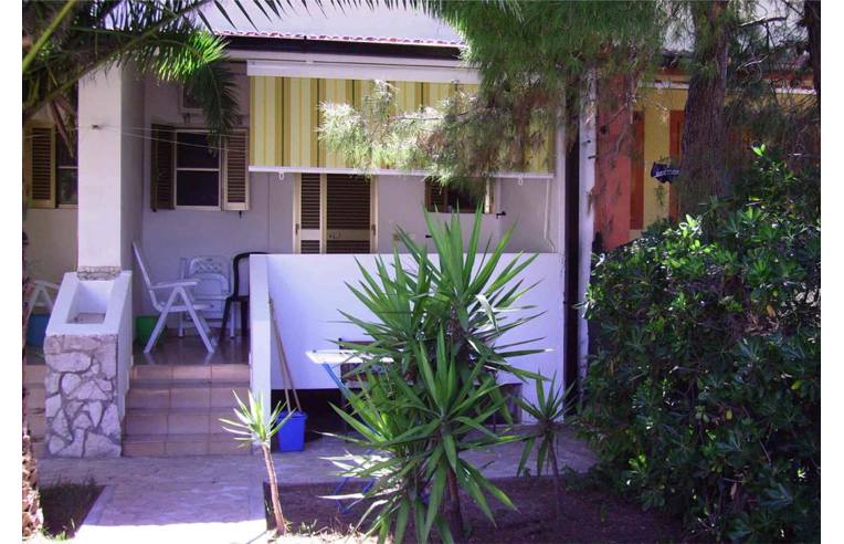 casa indipendente in vendita a Vieste