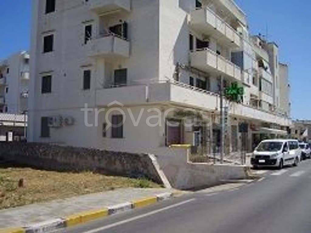negozio in vendita a Vieste