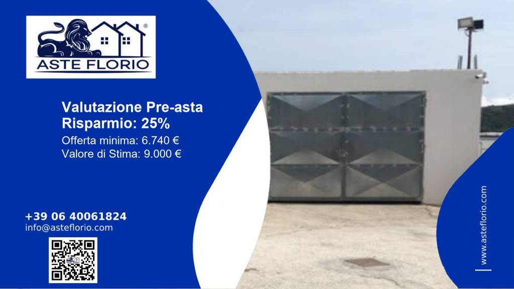 locale commerciale in vendita a Vieste