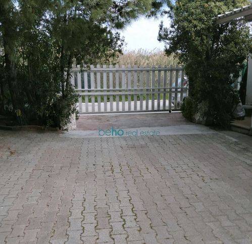 intera palazzina in vendita a Vieste