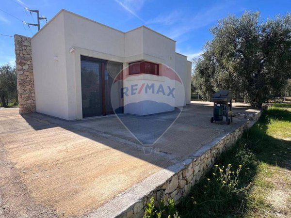 casa indipendente in vendita a Vieste