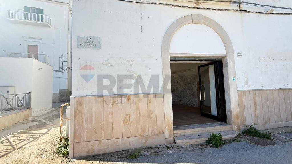 negozio in vendita a Vieste