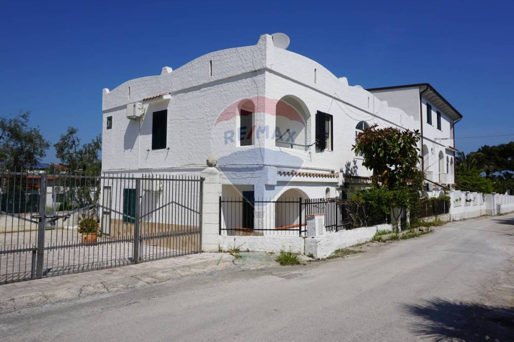 appartamento in vendita a Vieste