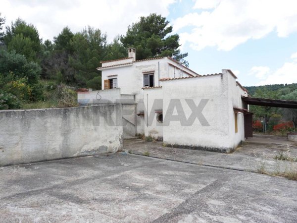 casa indipendente in vendita a Vieste