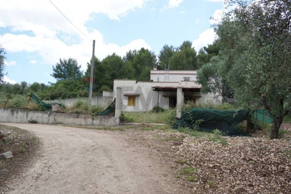 casa indipendente in vendita a Vieste