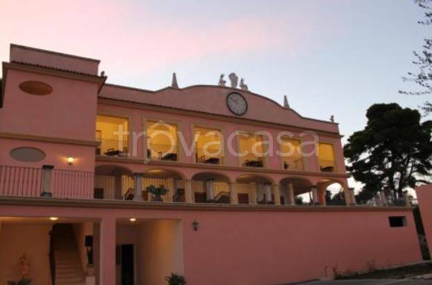 negozio in vendita a Vieste