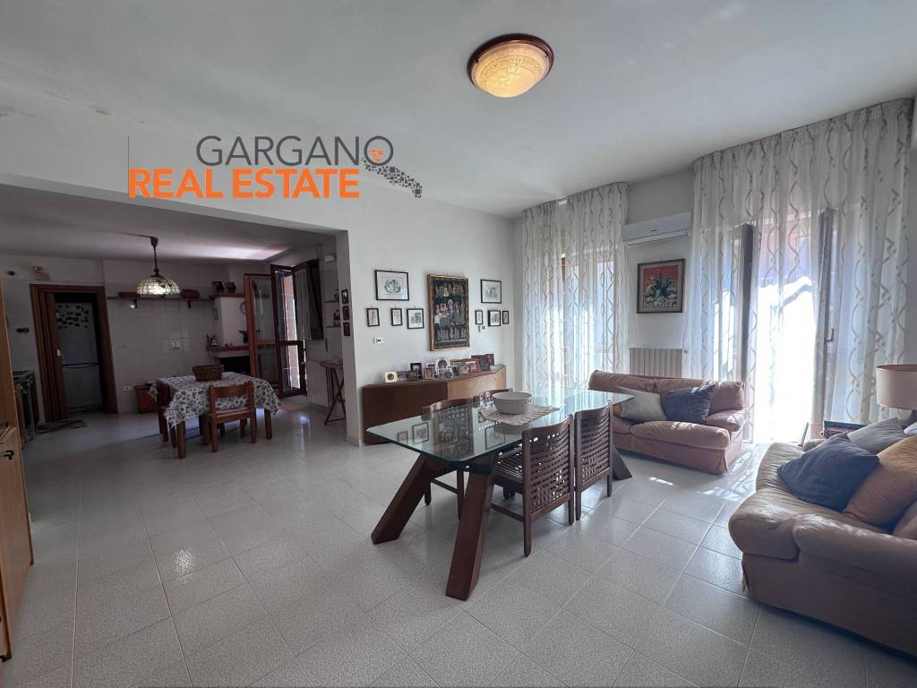 appartamento in vendita a Vieste