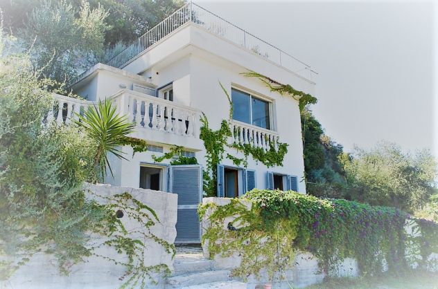 casa indipendente in vendita a Vieste