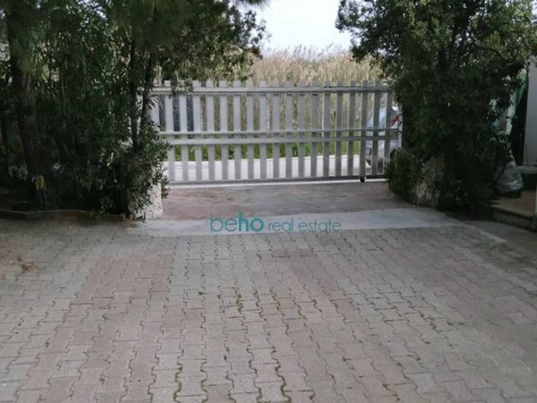 intera palazzina in vendita a Vieste