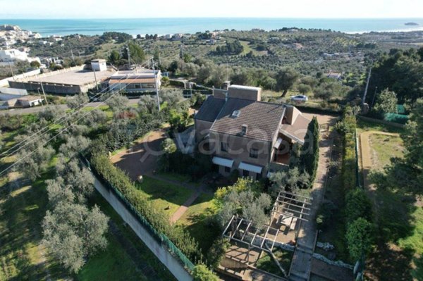appartamento in vendita a Vieste