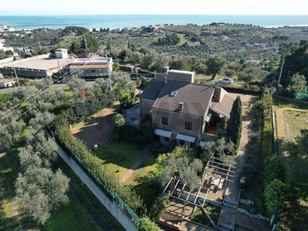appartamento in vendita a Vieste