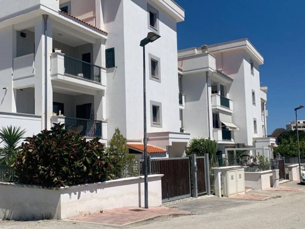 appartamento in vendita a Vieste