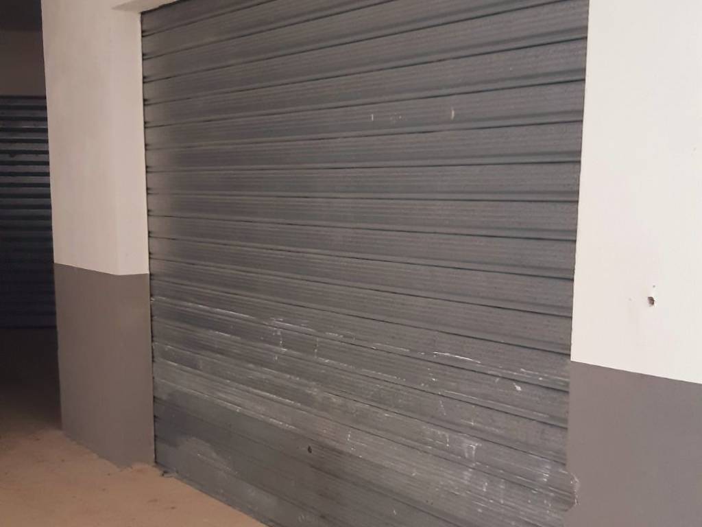 box auto in vendita a Vieste