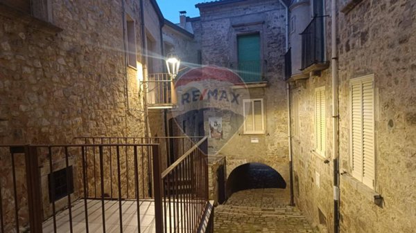 casa indipendente in vendita a Volturara Appula