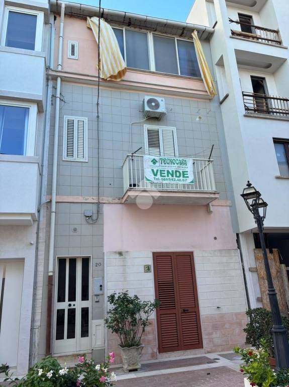 casa indipendente in vendita a Zapponeta