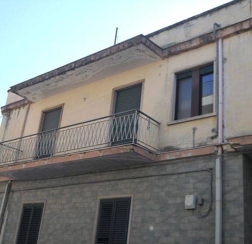 appartamento in vendita ad Acquaviva delle Fonti