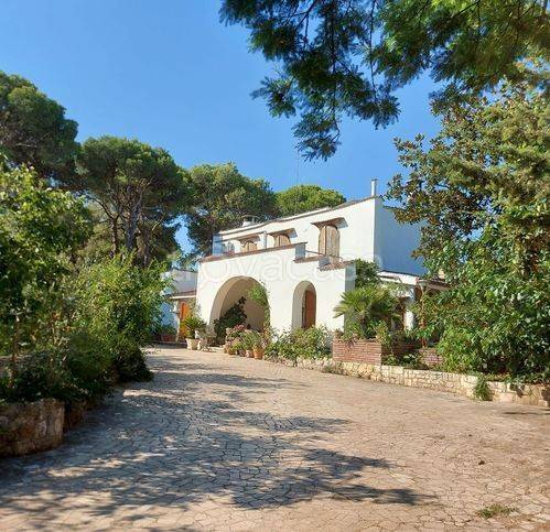 casa indipendente in vendita ad Acquaviva delle Fonti