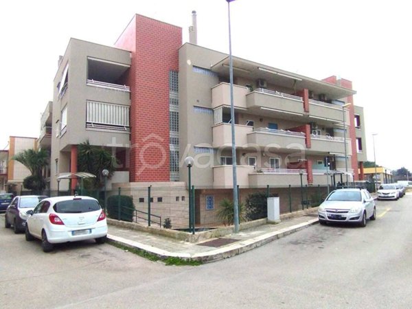appartamento in vendita ad Acquaviva delle Fonti