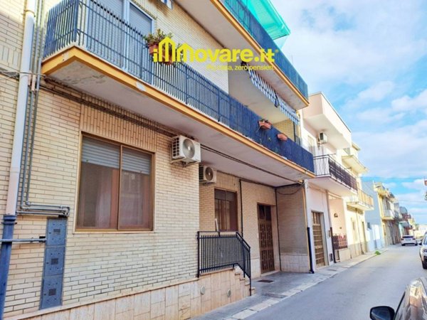 appartamento in vendita ad Acquaviva delle Fonti