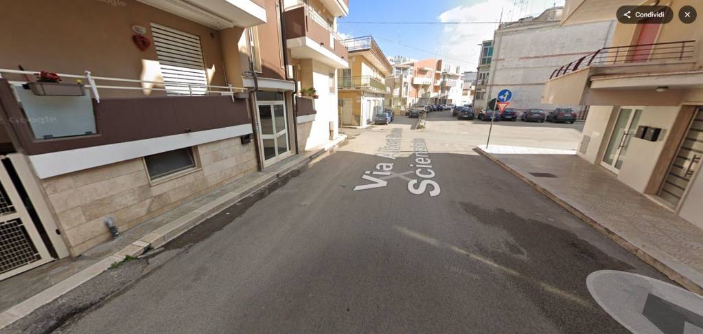 appartamento in vendita ad Acquaviva delle Fonti