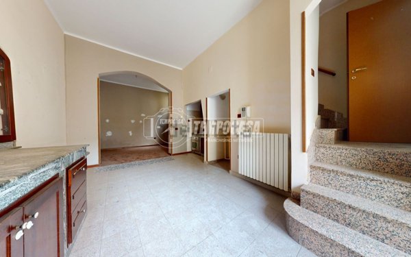 casa indipendente in vendita ad Acquaviva delle Fonti