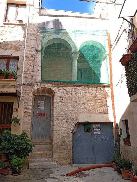 casa indipendente in vendita ad Acquaviva delle Fonti
