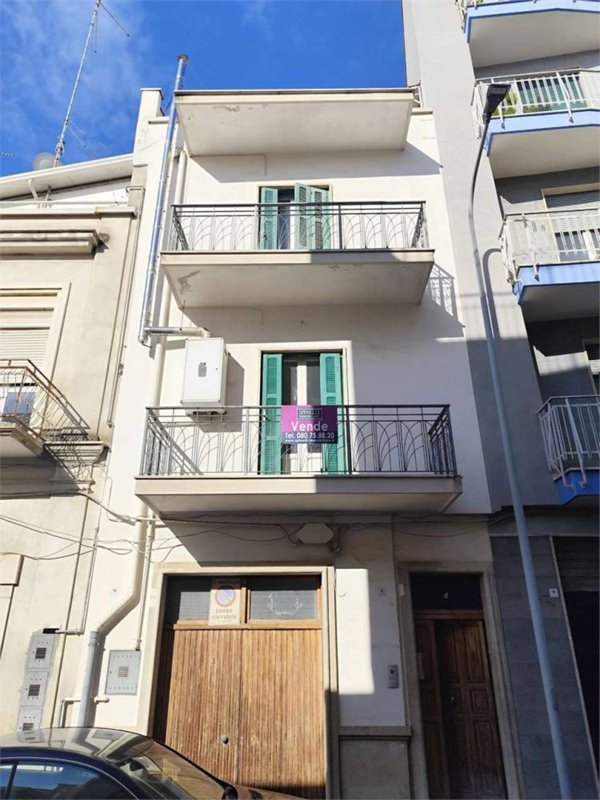 casa indipendente in vendita ad Acquaviva delle Fonti