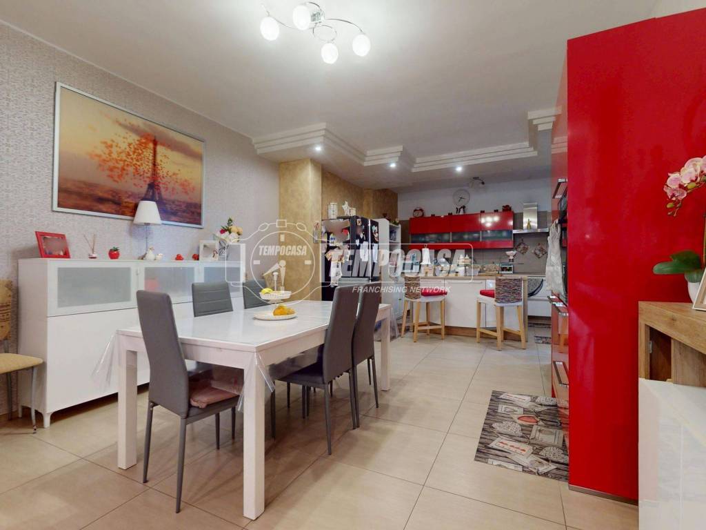 appartamento in vendita ad Acquaviva delle Fonti