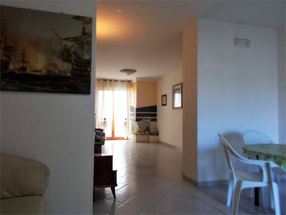 appartamento in vendita ad Acquaviva delle Fonti