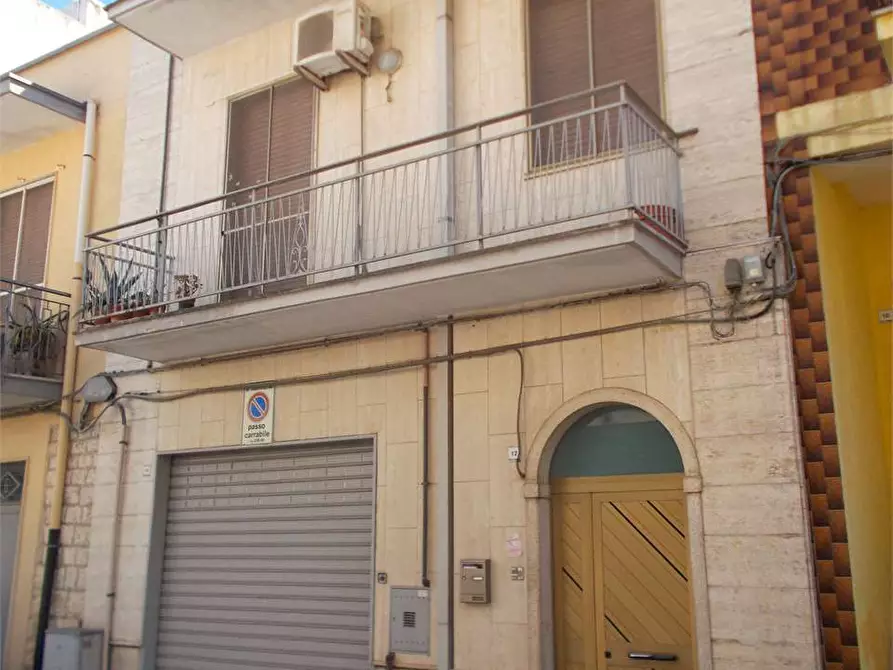 casa indipendente in vendita ad Acquaviva delle Fonti