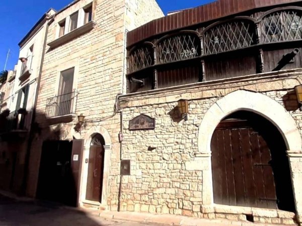 negozio in vendita ad Acquaviva delle Fonti