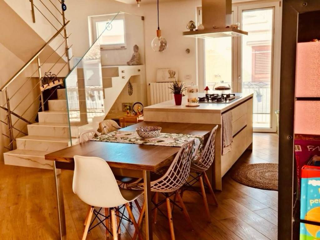 casa indipendente in vendita ad Acquaviva delle Fonti