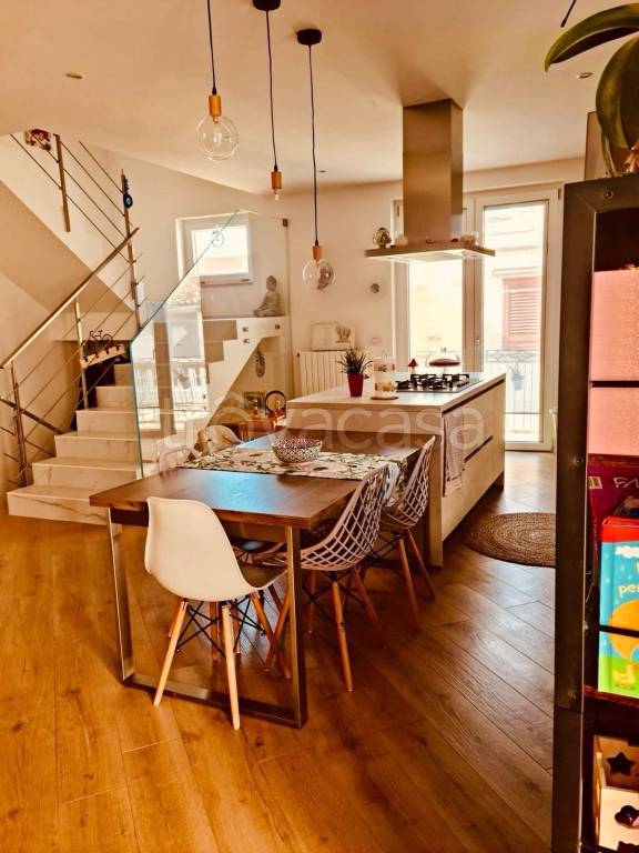 casa indipendente in vendita ad Acquaviva delle Fonti