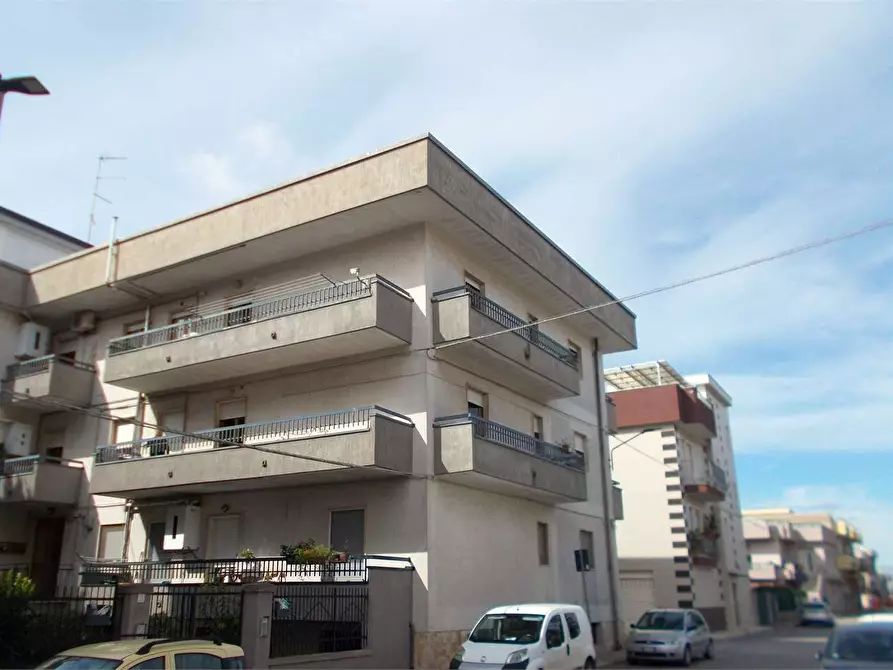 appartamento in vendita ad Acquaviva delle Fonti