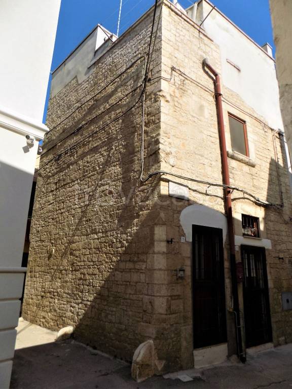 casa indipendente in vendita ad Acquaviva delle Fonti
