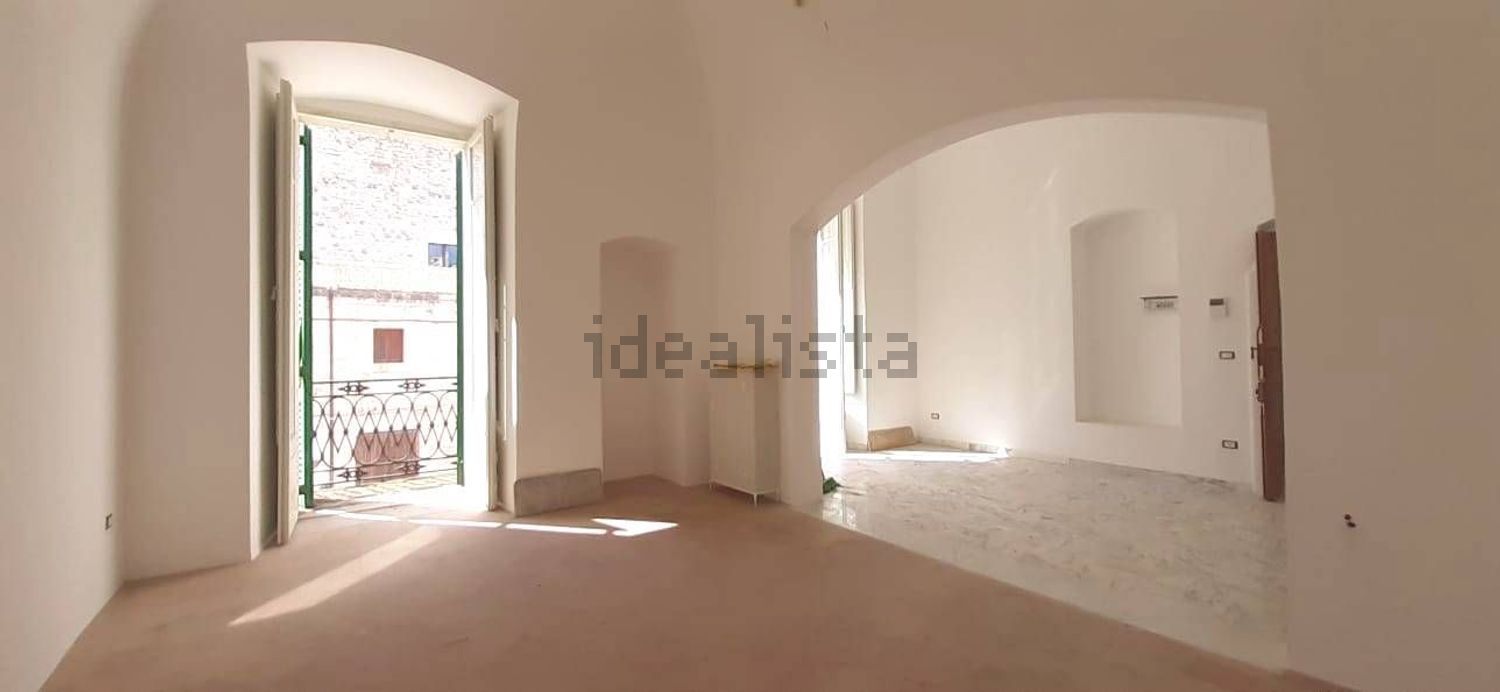 appartamento in vendita ad Acquaviva delle Fonti