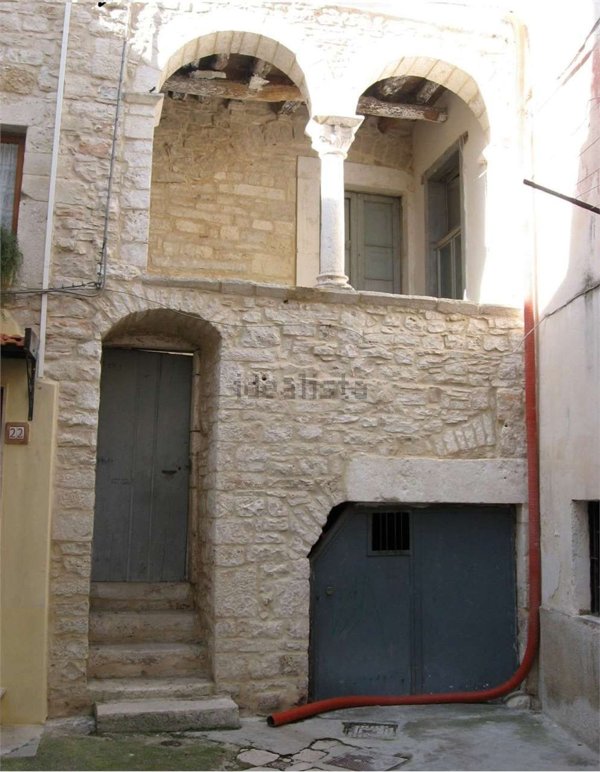 casa indipendente in vendita ad Acquaviva delle Fonti