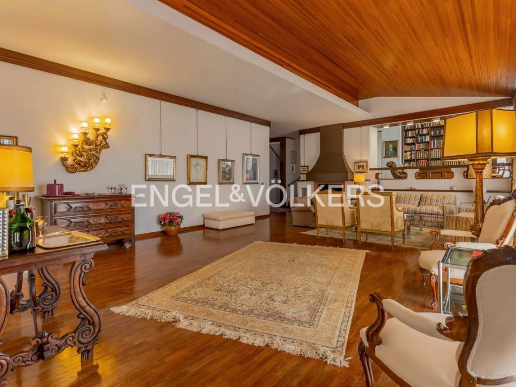 casa indipendente in vendita ad Acquaviva delle Fonti