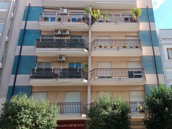 appartamento in vendita ad Acquaviva delle Fonti