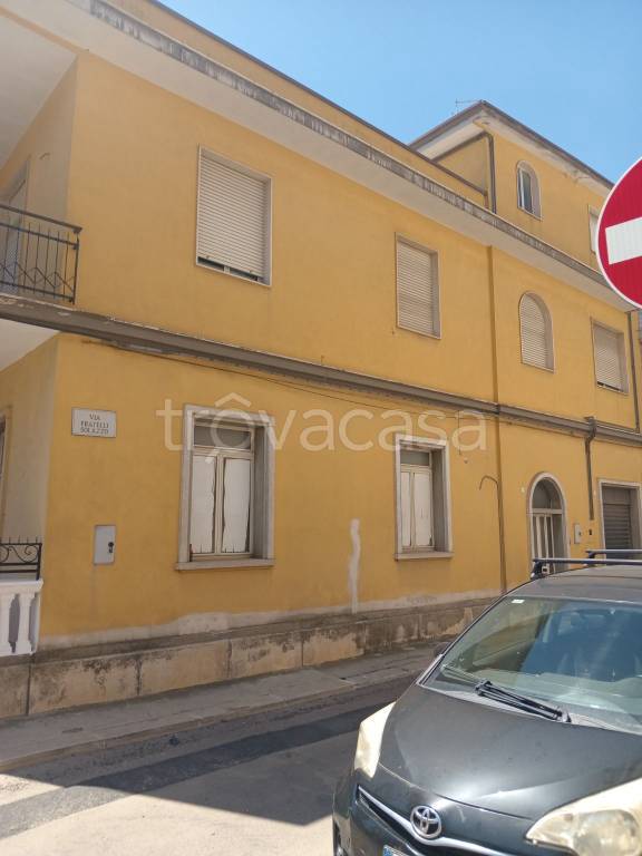 appartamento in vendita ad Acquaviva delle Fonti
