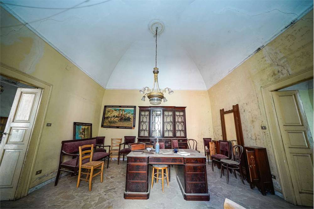 intera palazzina in vendita ad Acquaviva delle Fonti