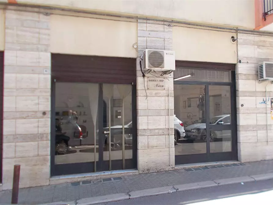 negozio in vendita ad Acquaviva delle Fonti